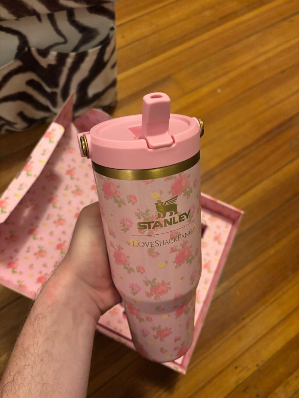 Stanley x LoveShackFancy NEW 30 oz Flip Straw Tumbler in Ibiza Sunset - Picture 12 of 15